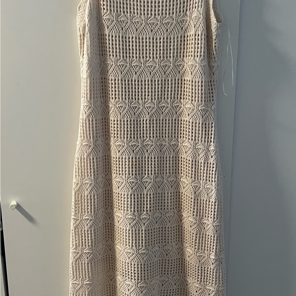 Olive & Oak Cream Textured Maxi Dress